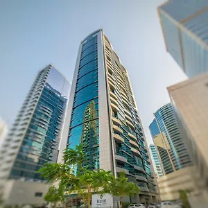 First Dubaj