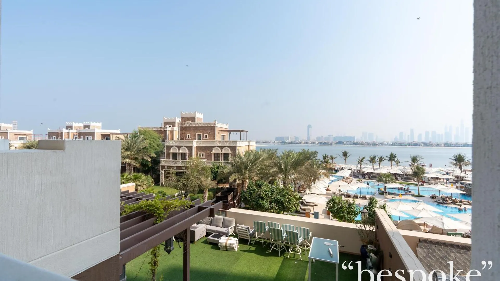 Apartment Bespoke Holiday Homes - Palm Jumeirah - Massive 2 Bedroom With Palm View, Balqis Dubai