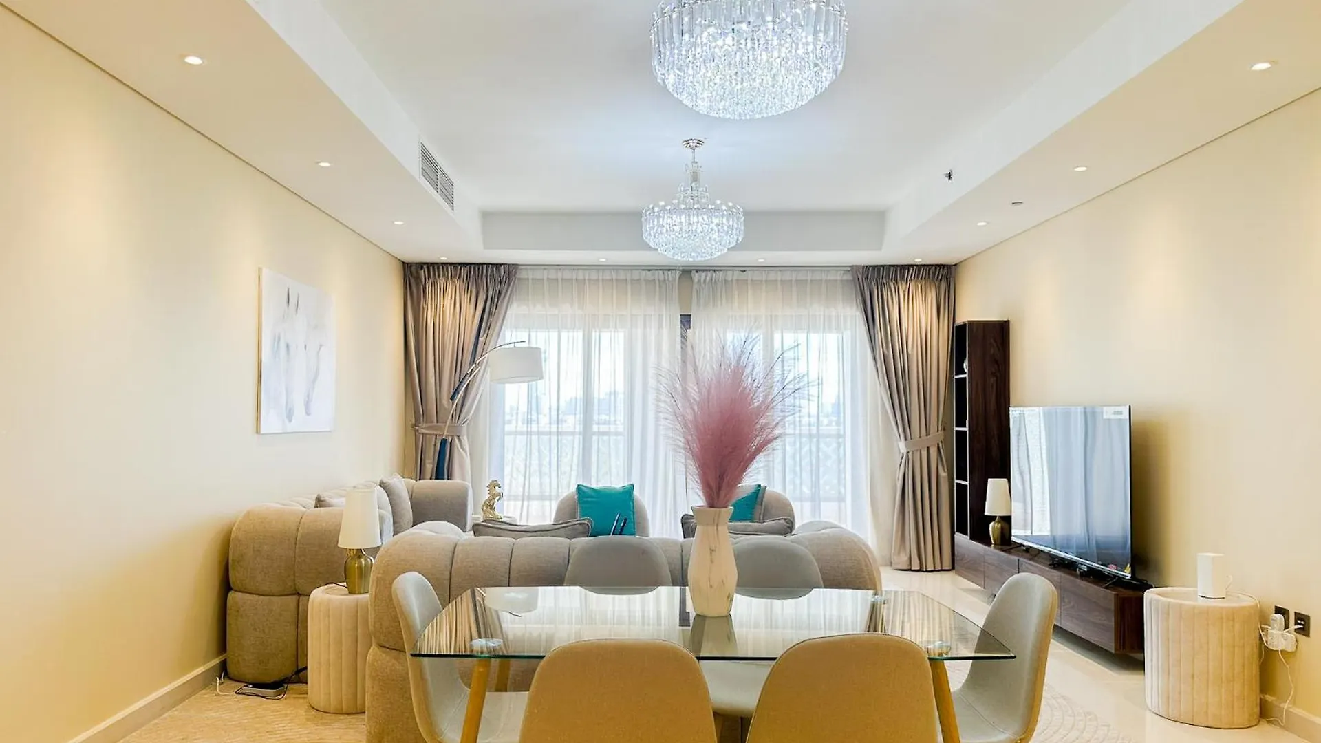 Bespoke Holiday Homes - Palm Jumeirah - Massive 2 Bedroom With Palm View, Balqis Dubaj