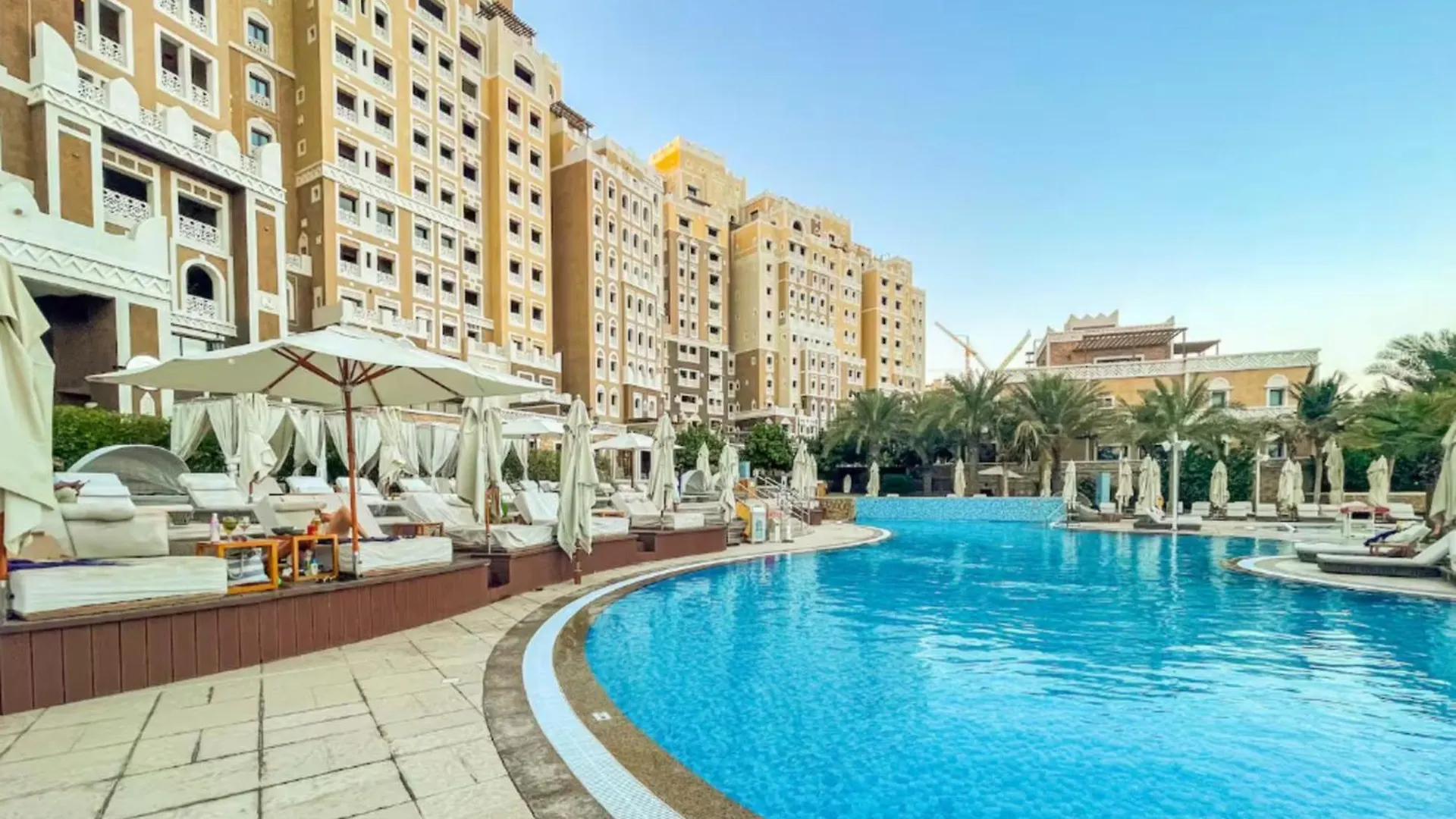 Bespoke Holiday Homes - Palm Jumeirah - Massive 2 Bedroom With Palm View, Balqis Dubaj 0*,  Spojené arabské emiráty