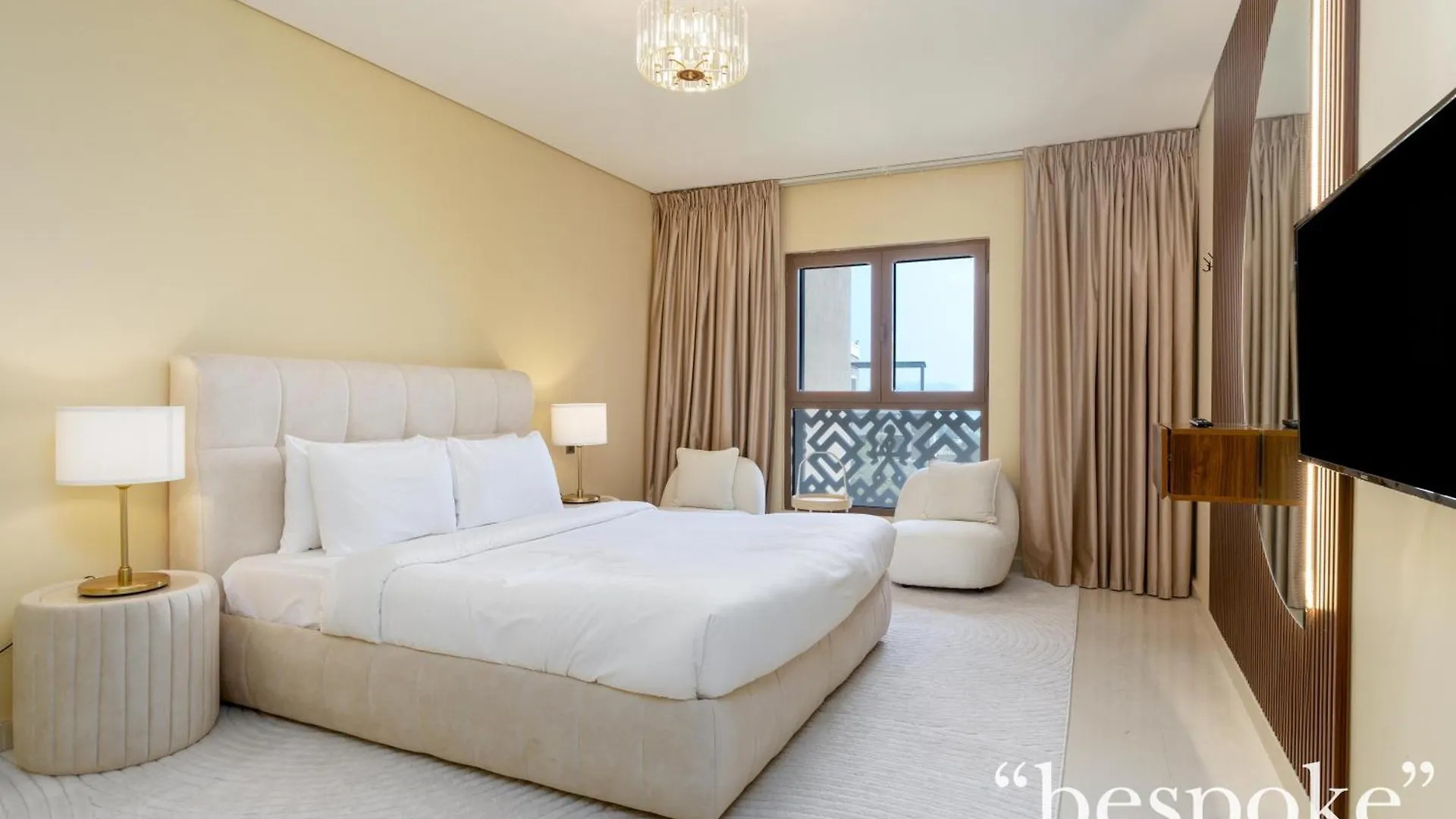 Bespoke Holiday Homes - Palm Jumeirah - Massive 2 Bedroom With Palm View, Balqis Dubaj